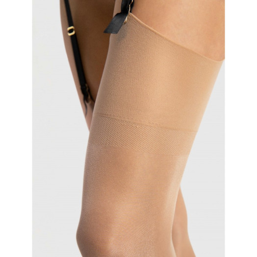 Bas en voile pour porte-jarretelles avec jarretière large qui habille le haut de la cuisse