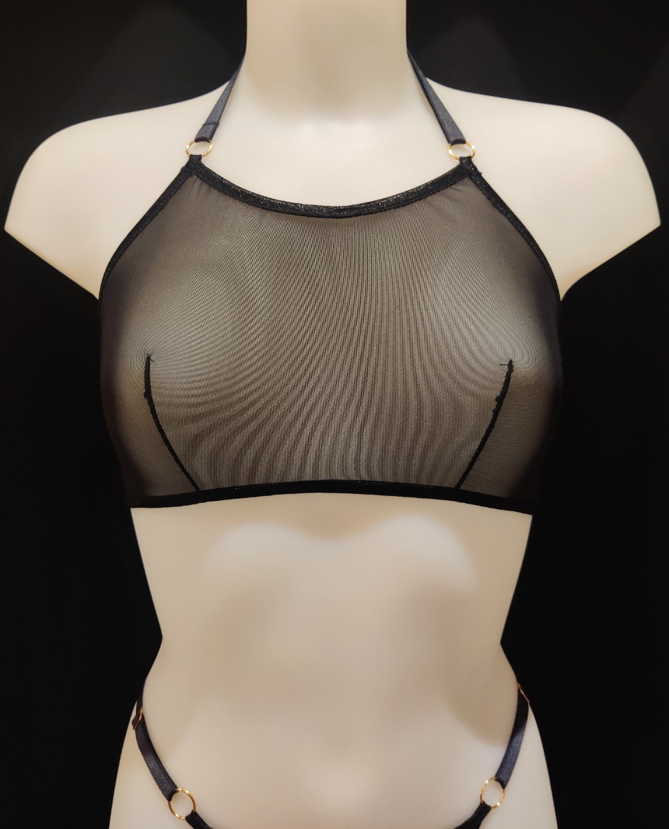 Brassière faite main en résille transparente avec lanière élastique en tour de cou