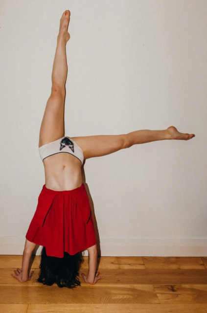 Culotte douce et élastique qui s'adapte à toutes les morphologies et se décline en deux tailles : S/M et M/L