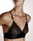 Soutien-gorge triangle en dentelle italienne, soie et perles - Destinos
