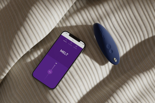 Melt est compatible avec l'application We Connect qui permet de jouer ensemble depuis deux parties du monde